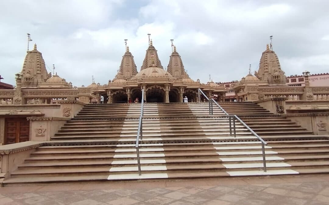 BAPS Swaminarayan Mandir,  (Rajkot)